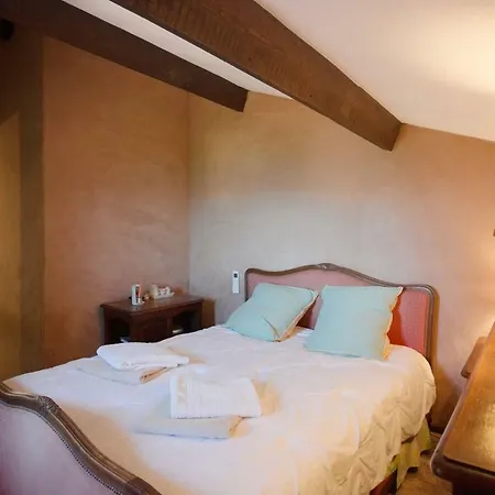 Giens Superbe Vue Mer A 180° Piscine Et Jacuzzi ヴィラ
